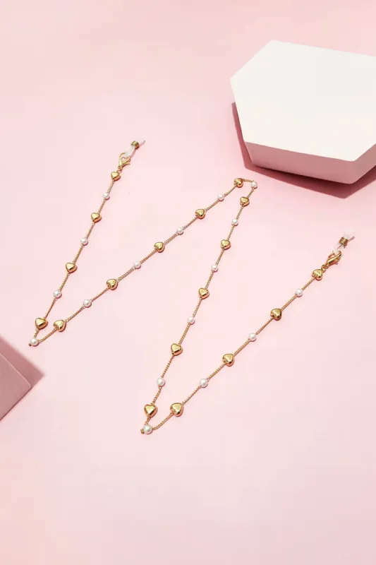 Amora Pearl Mask Chain sold by MASKC