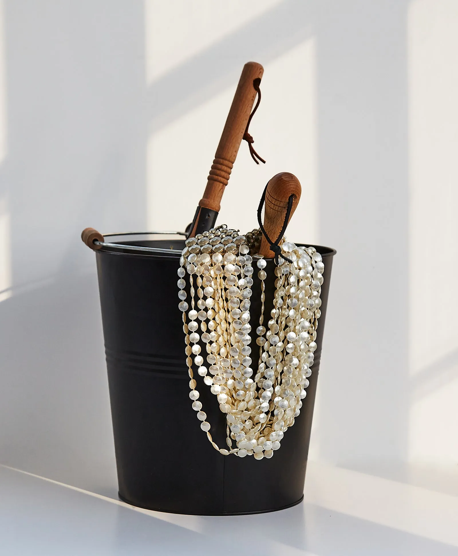 The Ariel Necklace sold by Roxanne Assoulin product image thumbnail 4