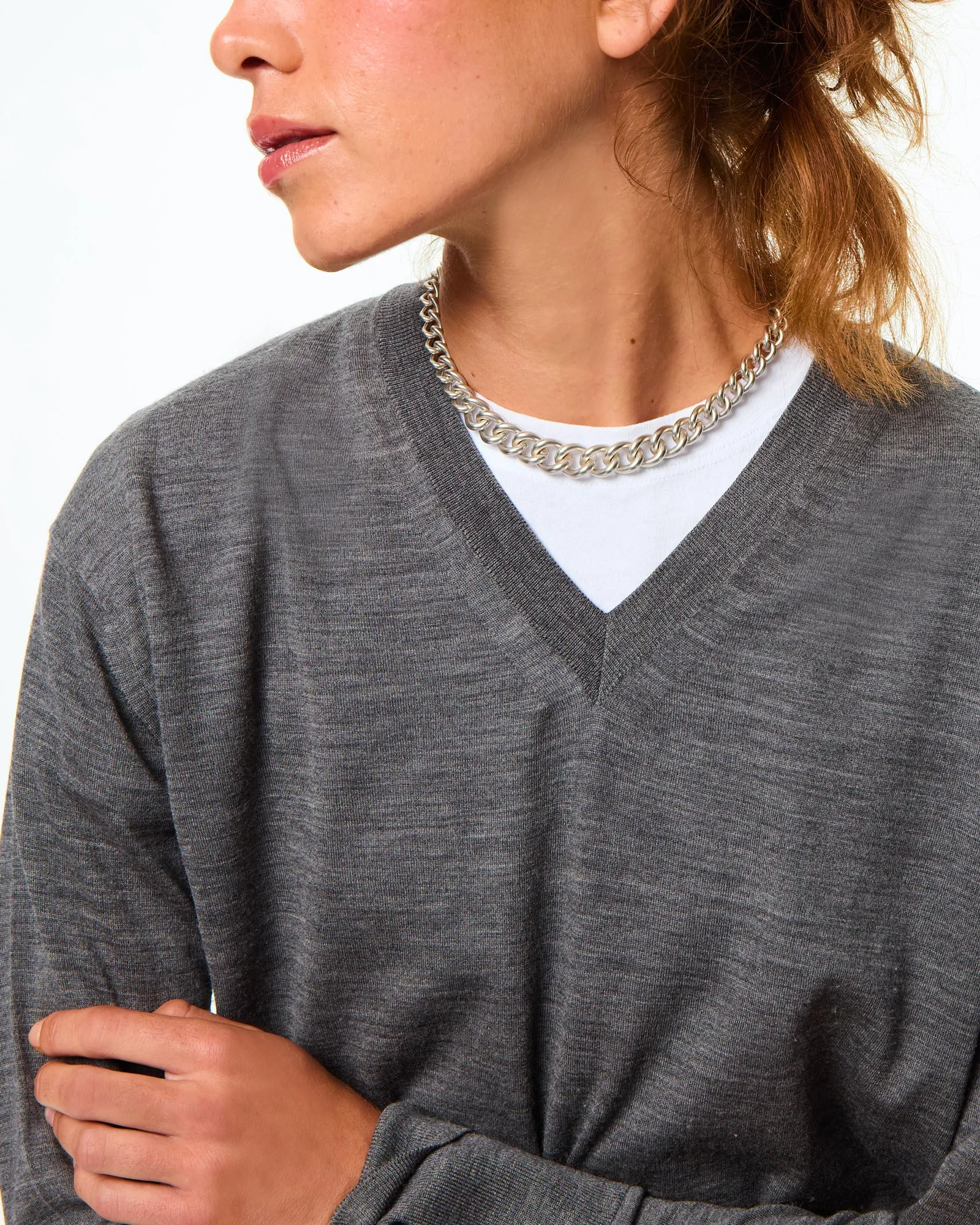 The Graduated Link Necklace in Silver sold by Roxanne Assoulin product image thumbnail 2