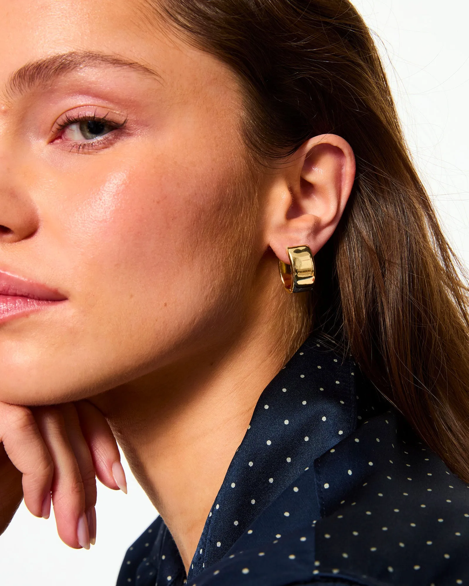 The Cushion Hinge Earrings sold by Roxanne Assoulin product image thumbnail 2