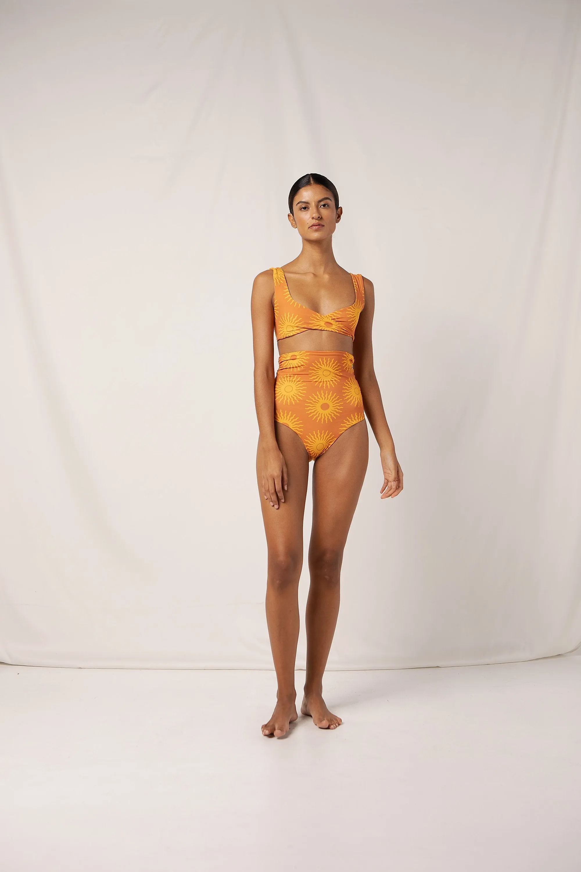 SCARLETT BIKINI BOTTOM sold by Cala de la Cruz