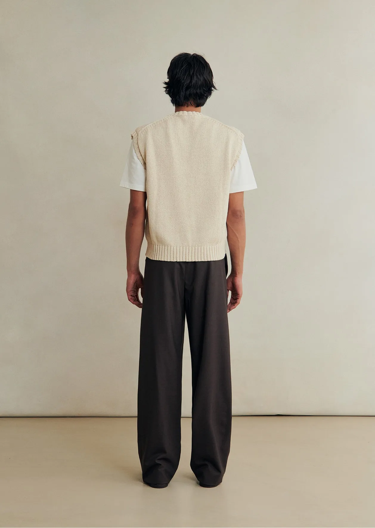 Round Collar Vest sold by De Bonne Facture product image thumbnail 4