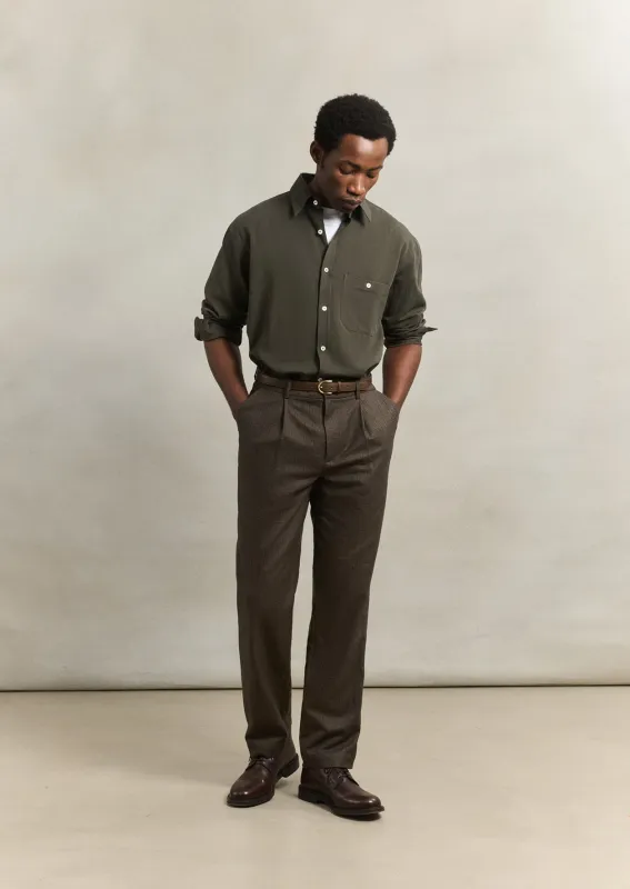 One pleat trousers made by De Bonne Facture