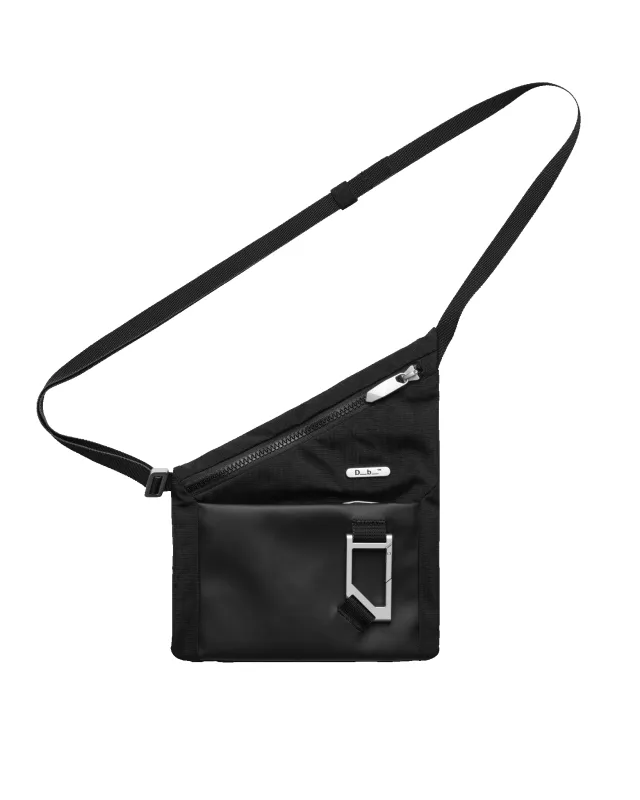 Entour Sacoche M Black Out made by Dooney & Bourke