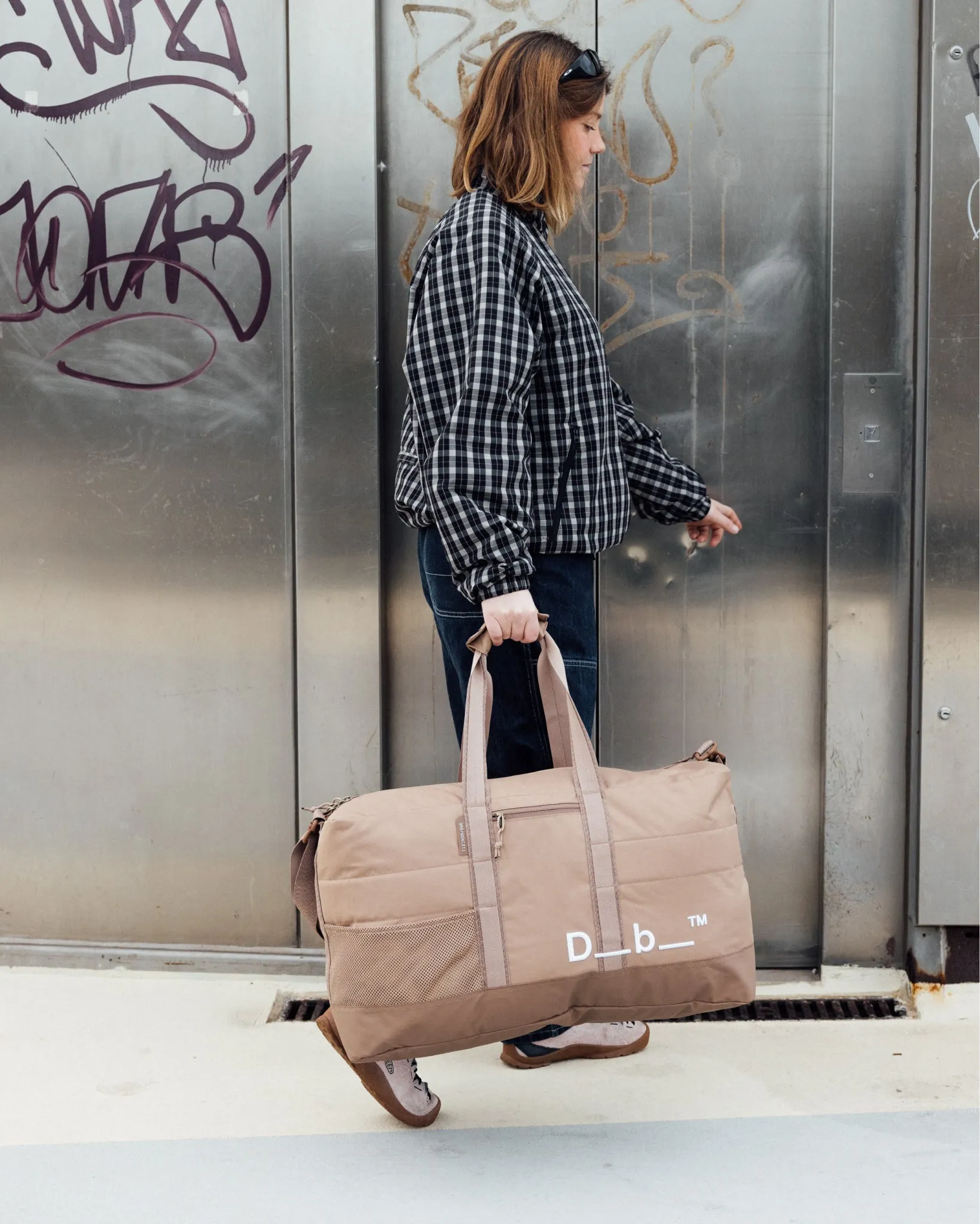 Hauler Weekender 40L Affogato Brown sold by Db Journey product image thumbnail 2