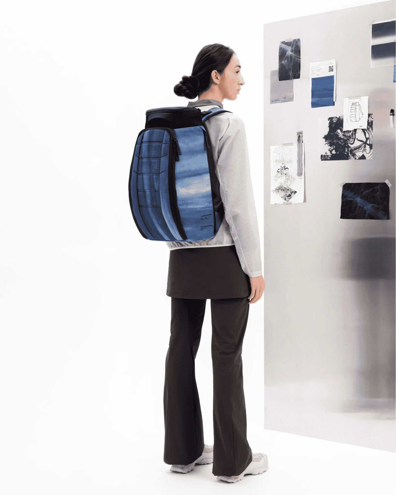 Hugger Backpack 25L Ultraviolet sold by Db Journey product image thumbnail 2