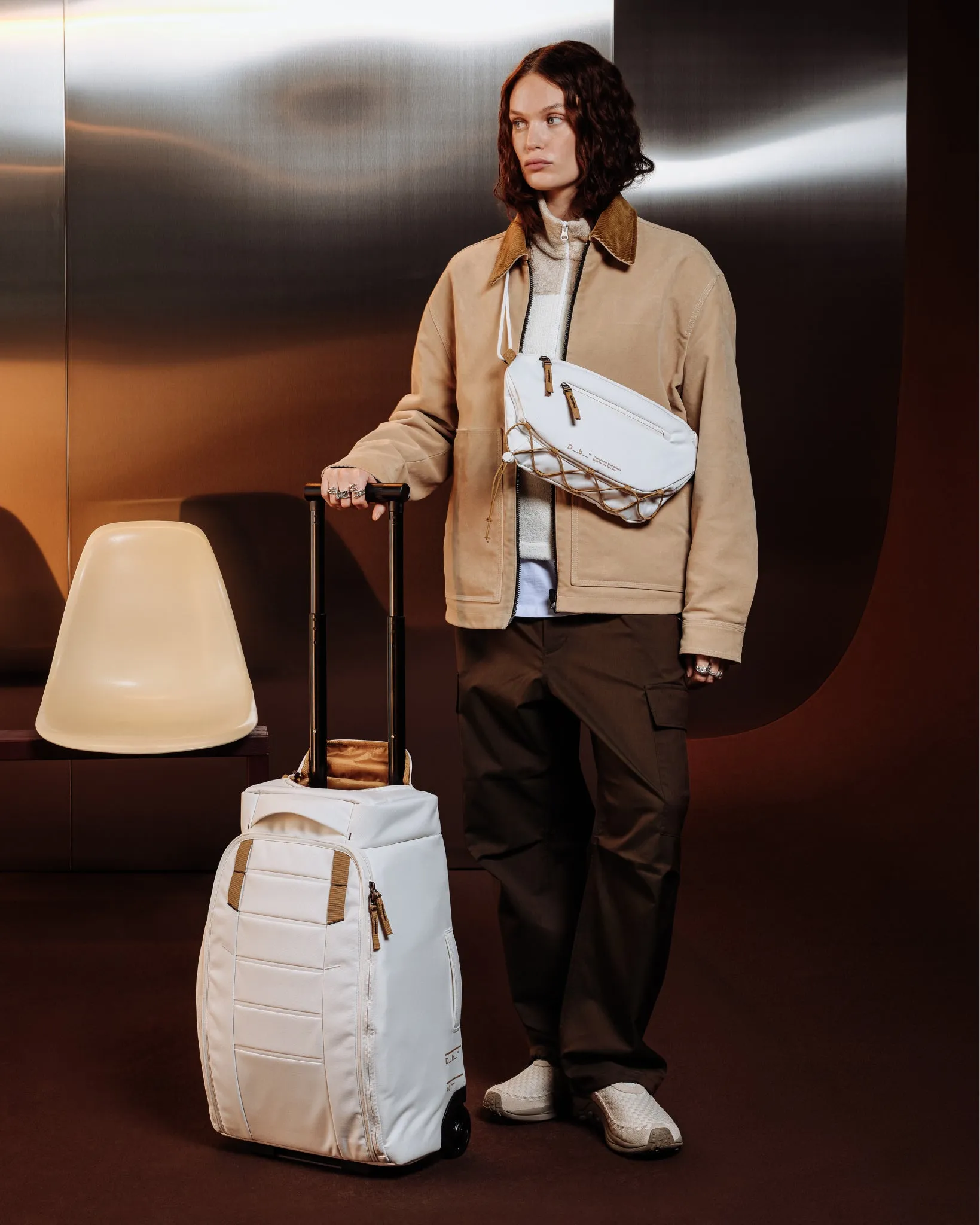 Hugger Roller Bag Carry-on 40L Oatmilk sold by Db Journey product image thumbnail 2