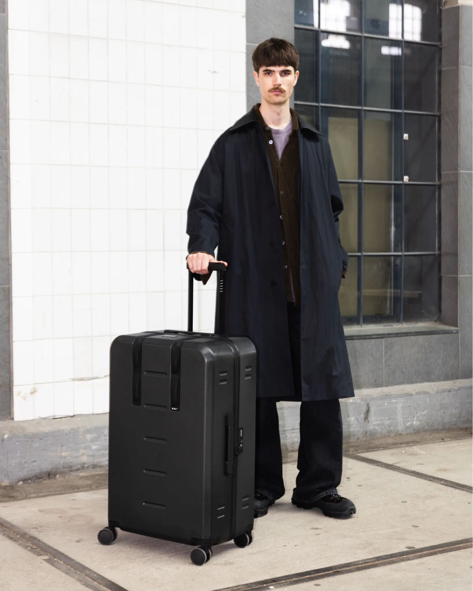 Ramverk Check-in Luggage Large Black Out sold by Db Journey product image thumbnail 2