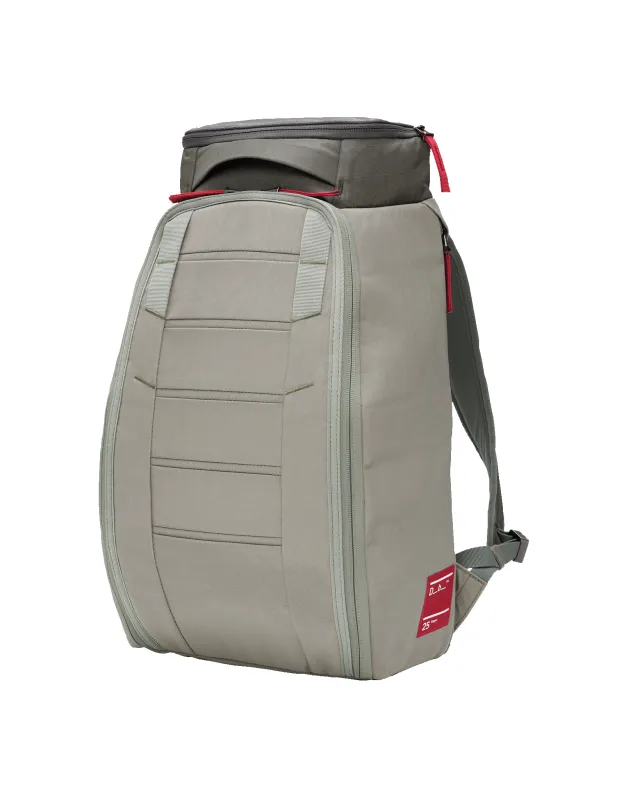 Hugger Backpack 25L Basil Green made by Db Journey