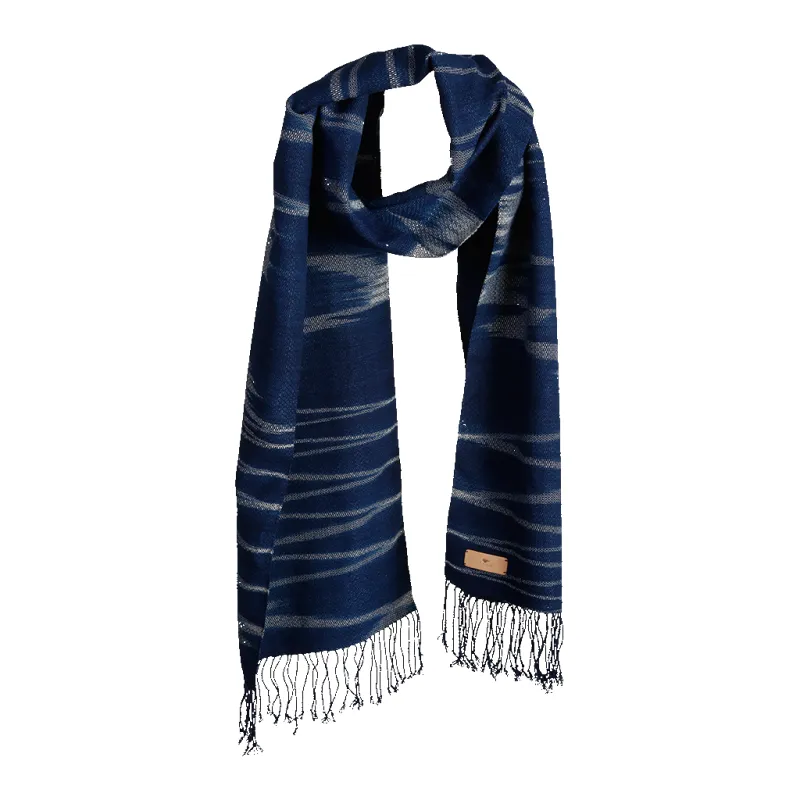Wave Scarf made by Il Bussetto