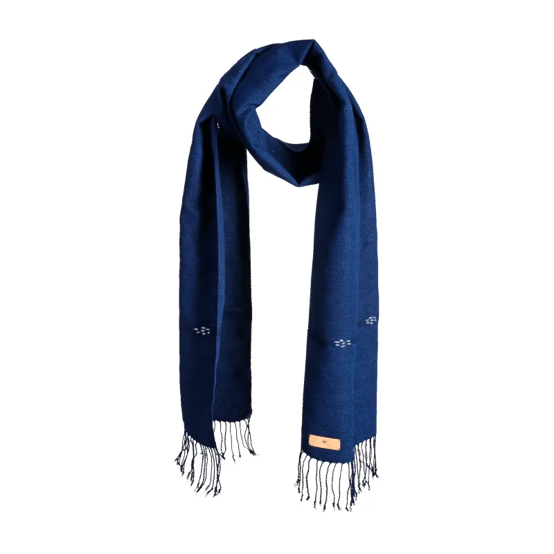 Spotlight Scarf made by Il Bussetto