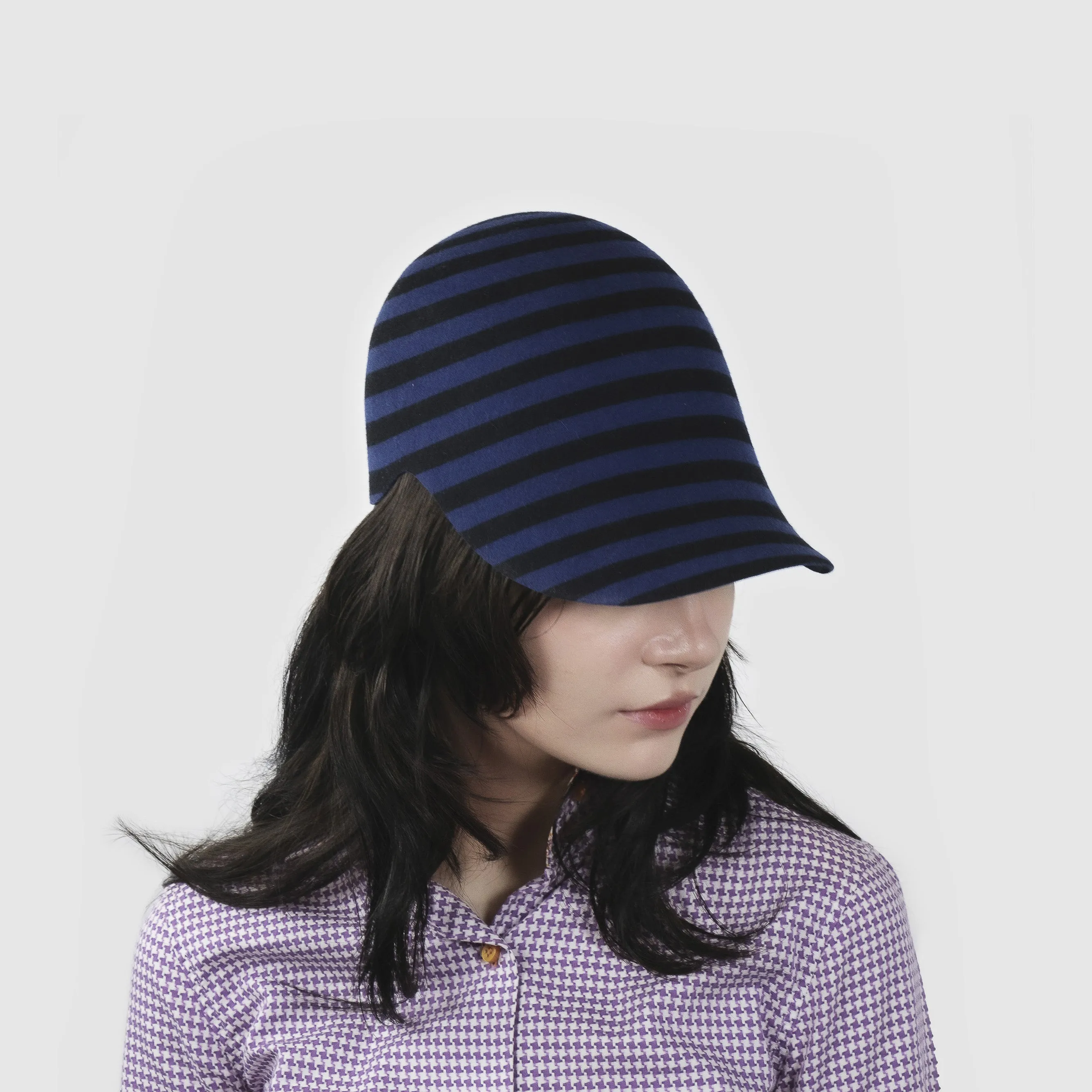 CLASSICO 20 stripes black/blue wool sold by Reinhard Plank product image thumbnail 4