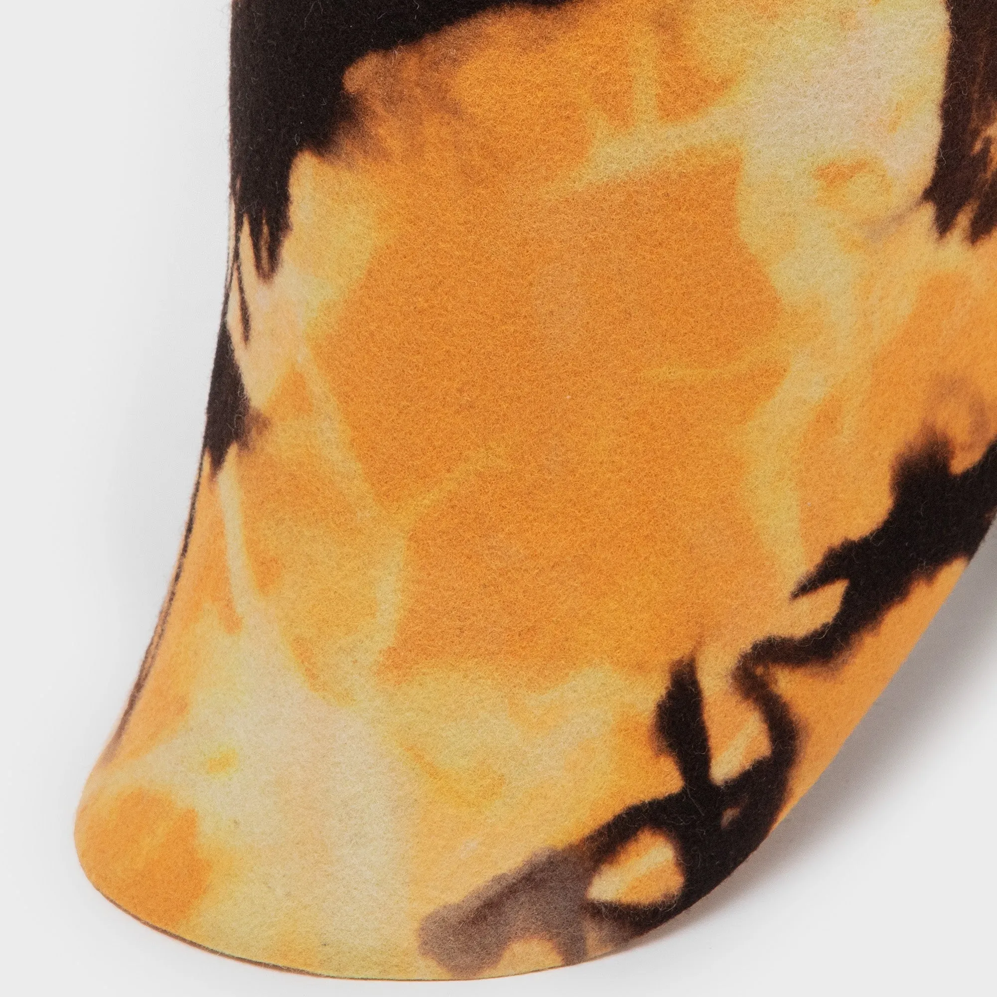 CLASSICO wool tie dye sold by Reinhard Plank product image thumbnail 4