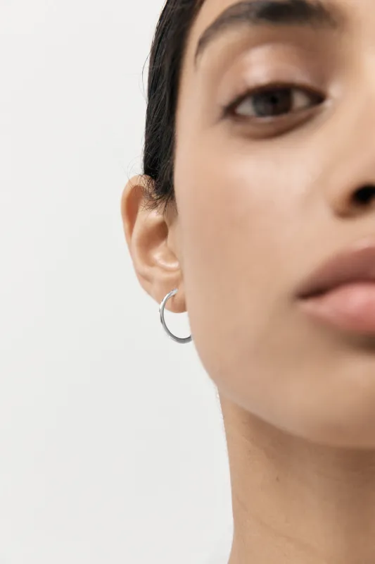 Mondo Hoops - Mini - Silver made by Nina Gordon