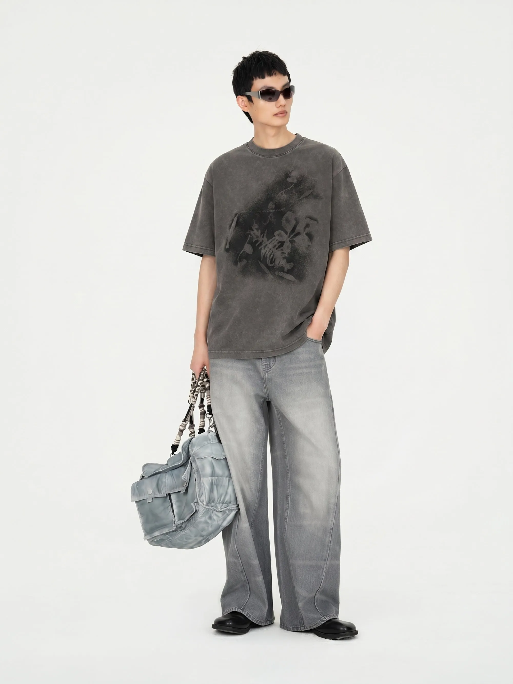 SPRAY PAINTED TEE sold by Feng Chen Wang