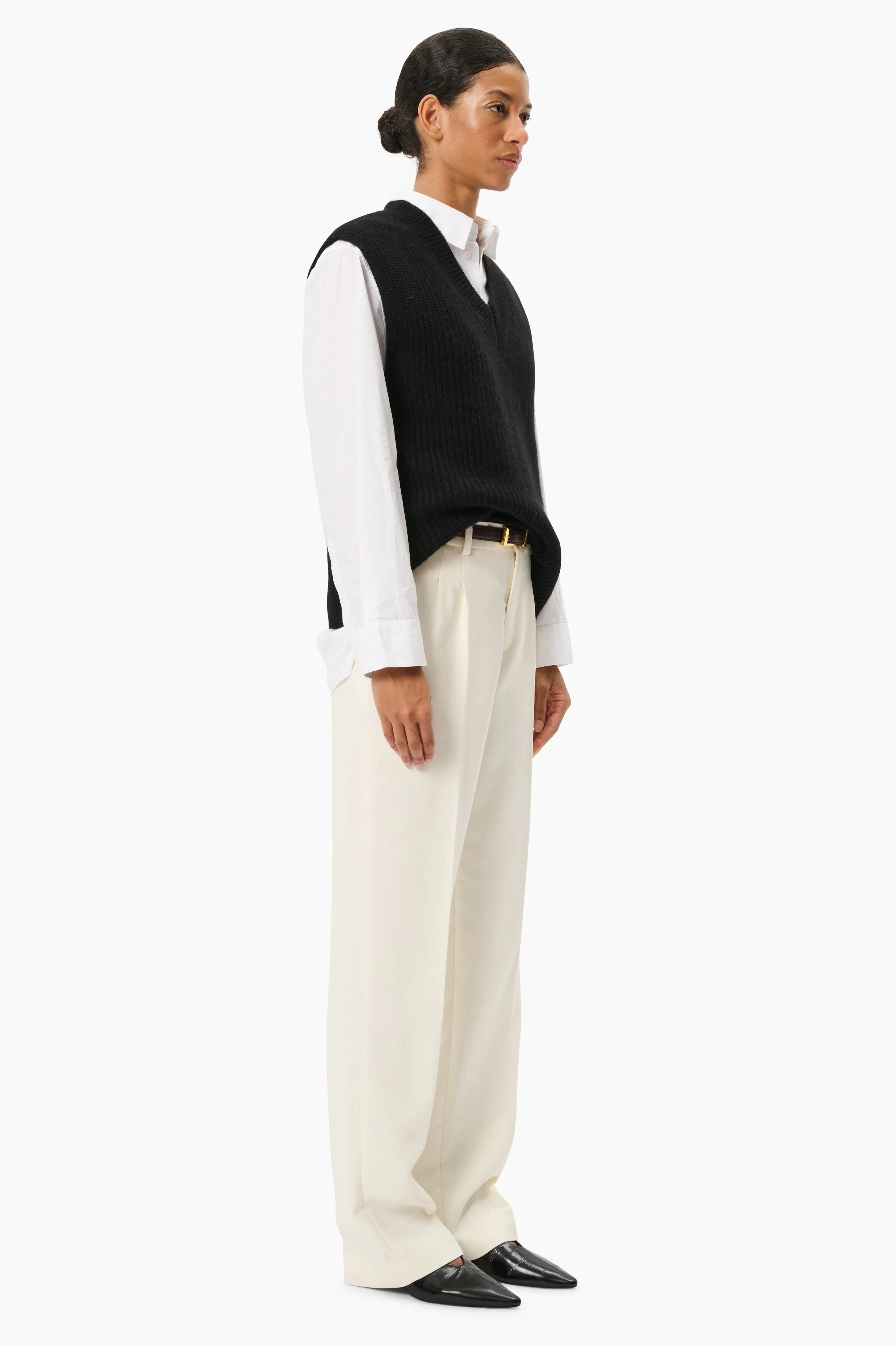 Amelia Vest - Black sold by arch4 product image thumbnail 2