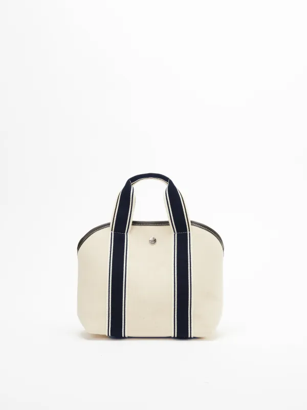 Upper East S - Cruise Line White made by Rue de Verneuil