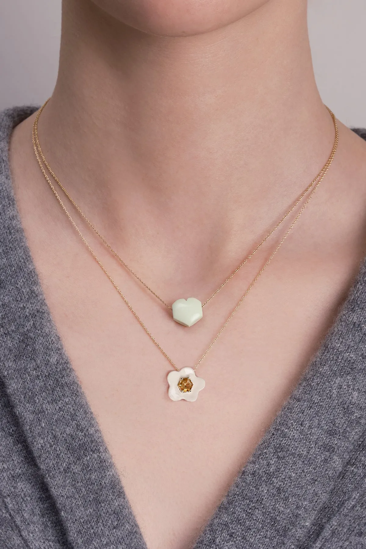 FLOWER CITRINE WHITE NECKLACE sold by Aliita product image thumbnail 2