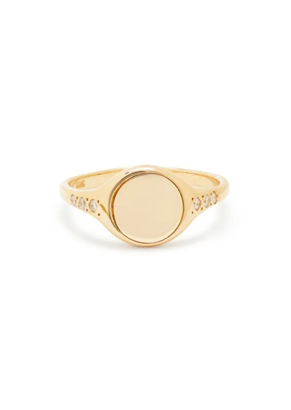 The Classic Signet Ring made by Scosha