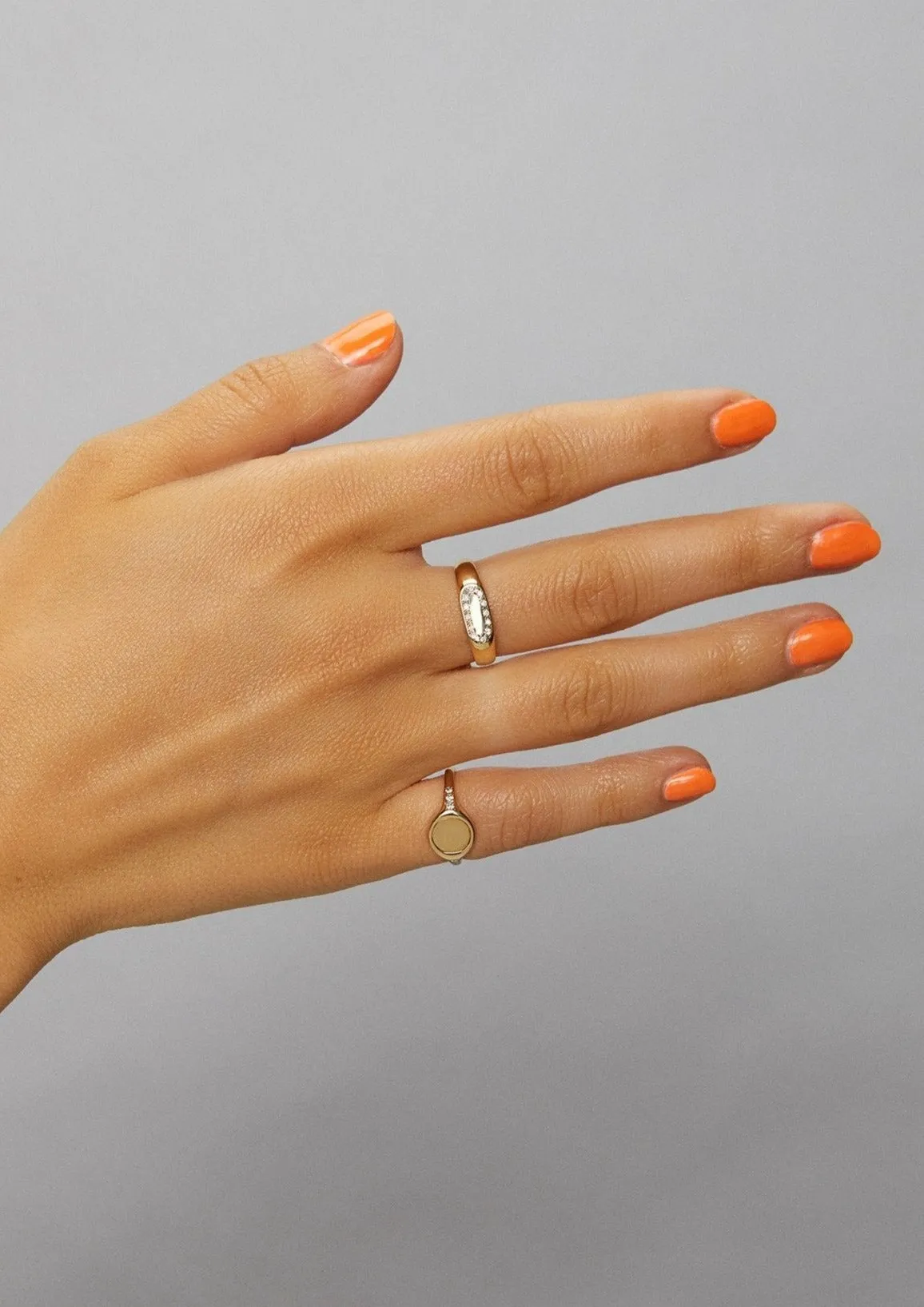 The Classic Signet Ring sold by Scosha product image thumbnail 2