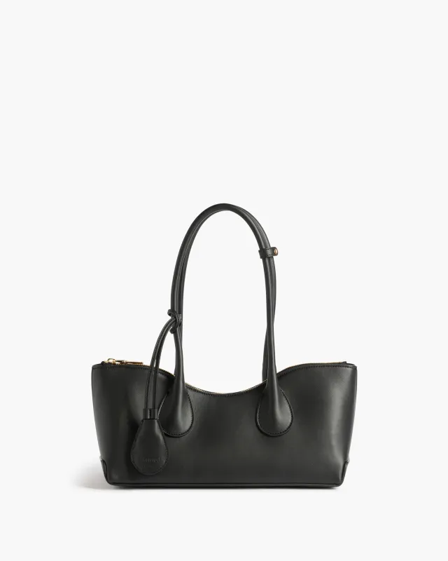 Gaia Shoulderbag Leather Black made by Flattered
