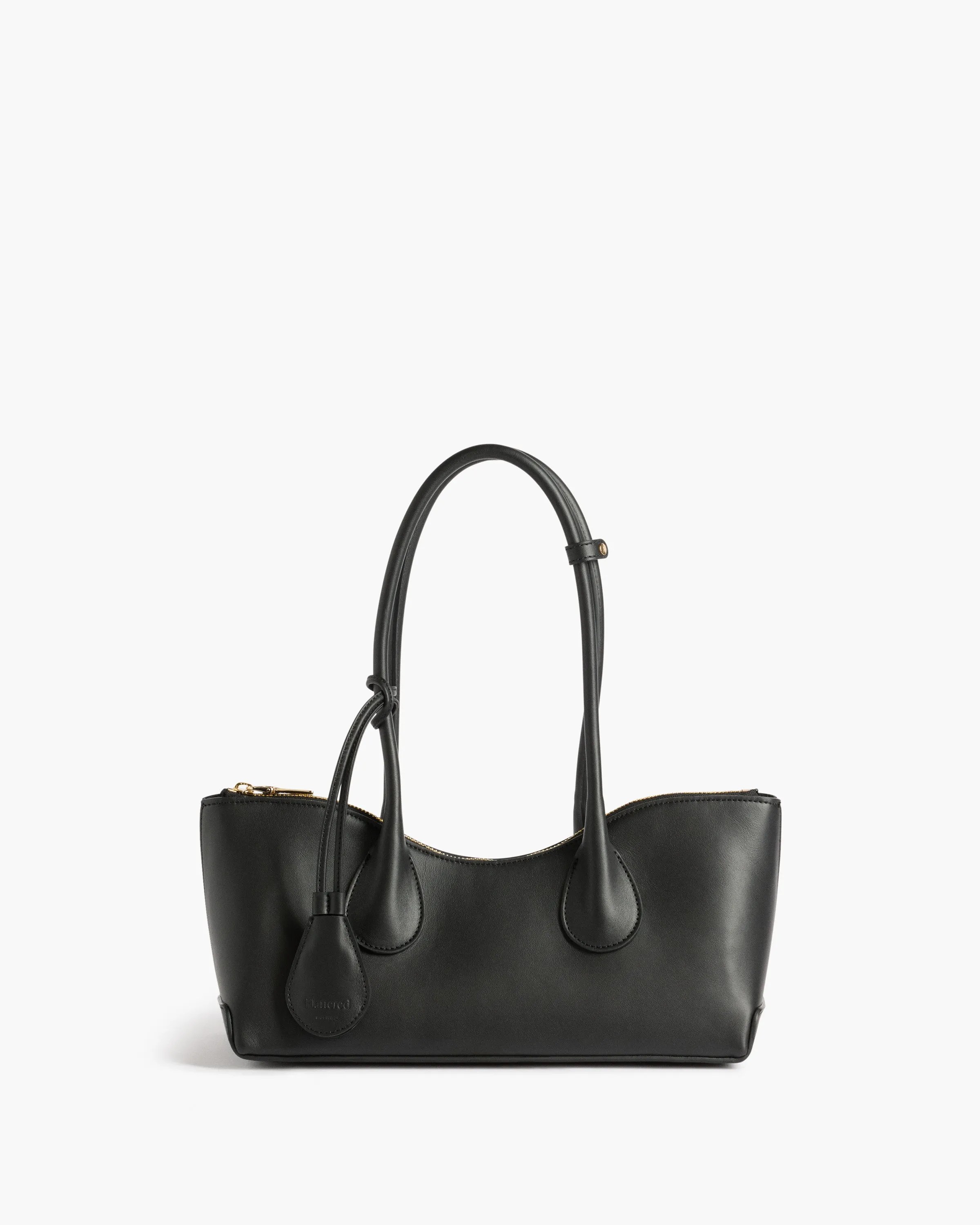 Gaia Shoulderbag Leather Black sold by Flattered