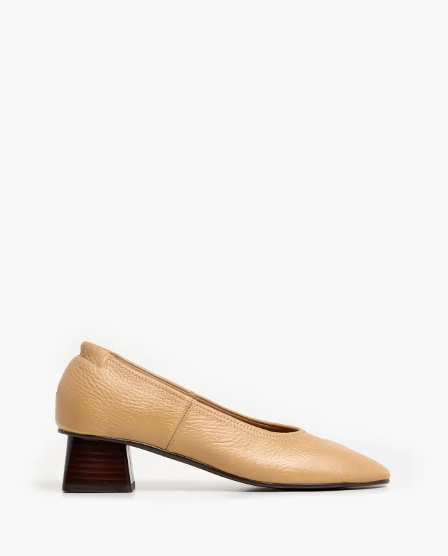 Zac Grained Leather Biscotti made by Flattered