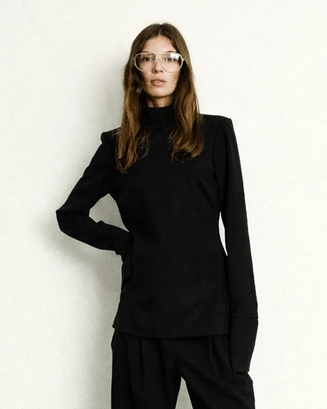 CLIO WOOL TOP // BLACK made by The Latest
