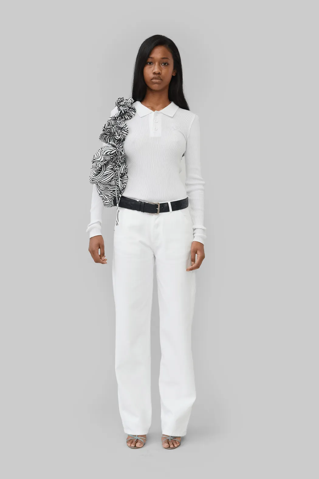 LUNE JEANS - WHITE sold by OpéraSPORT