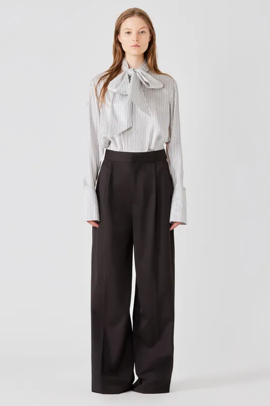 Shirt with scarf in silk twill made by SA SU PHI