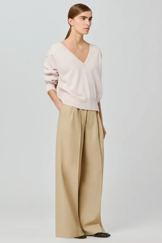 V neck cashmere sweater made by SA SU PHI