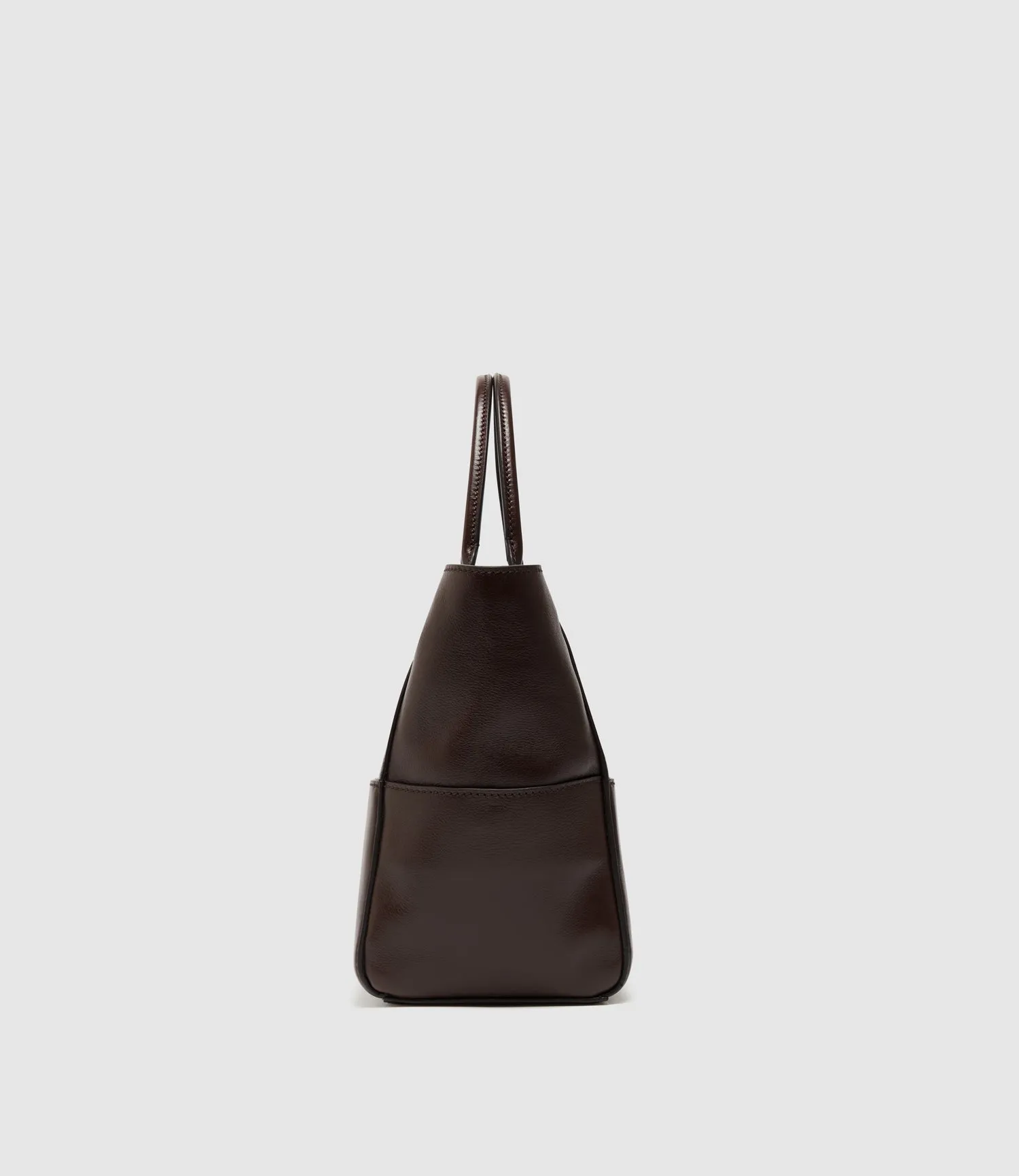 Incognito 30 Elvis Walnut sold by Metier product image thumbnail 5
