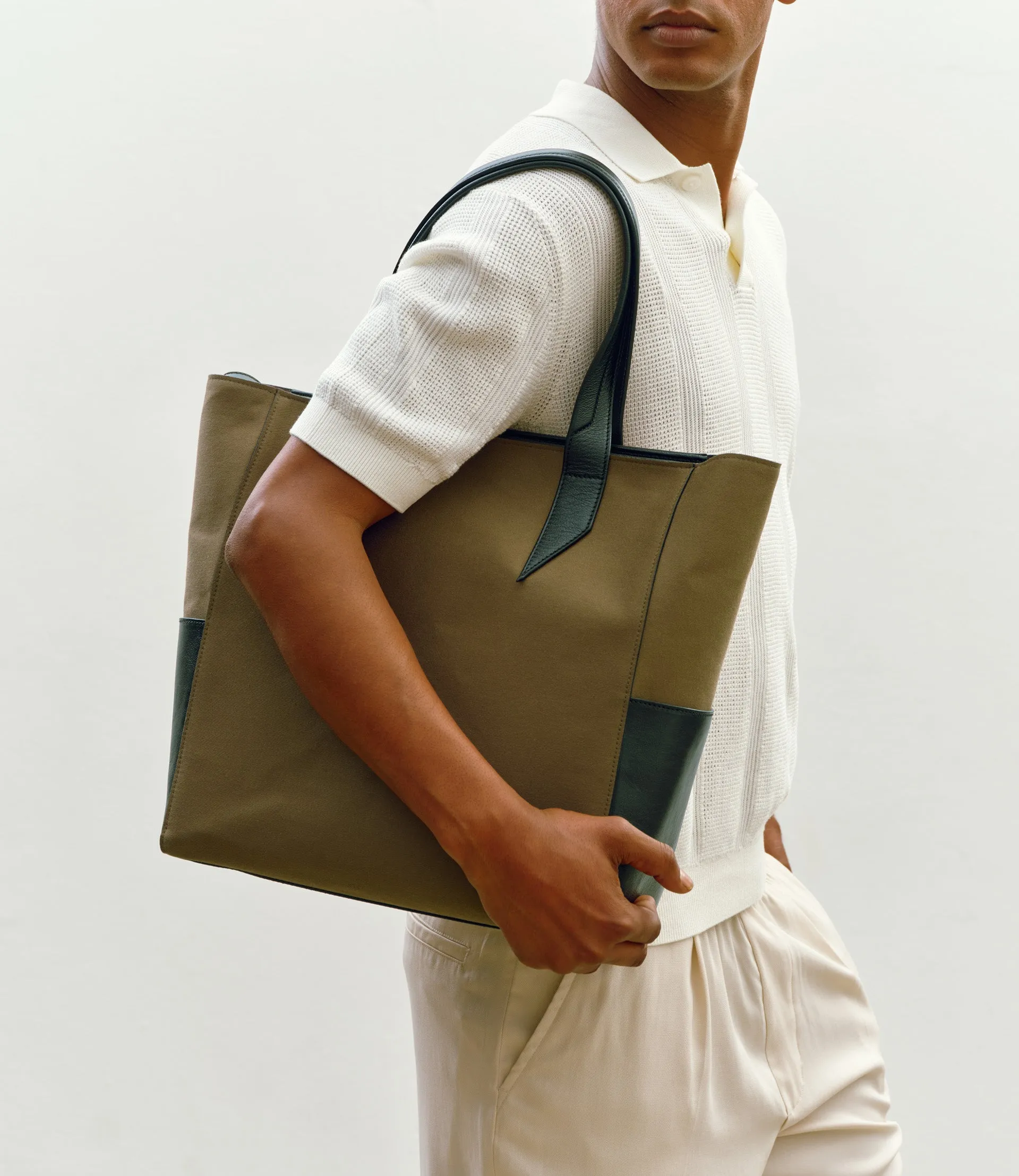 Passerby North-South Military Twill with Elvis Black sold by Metier product image thumbnail 2