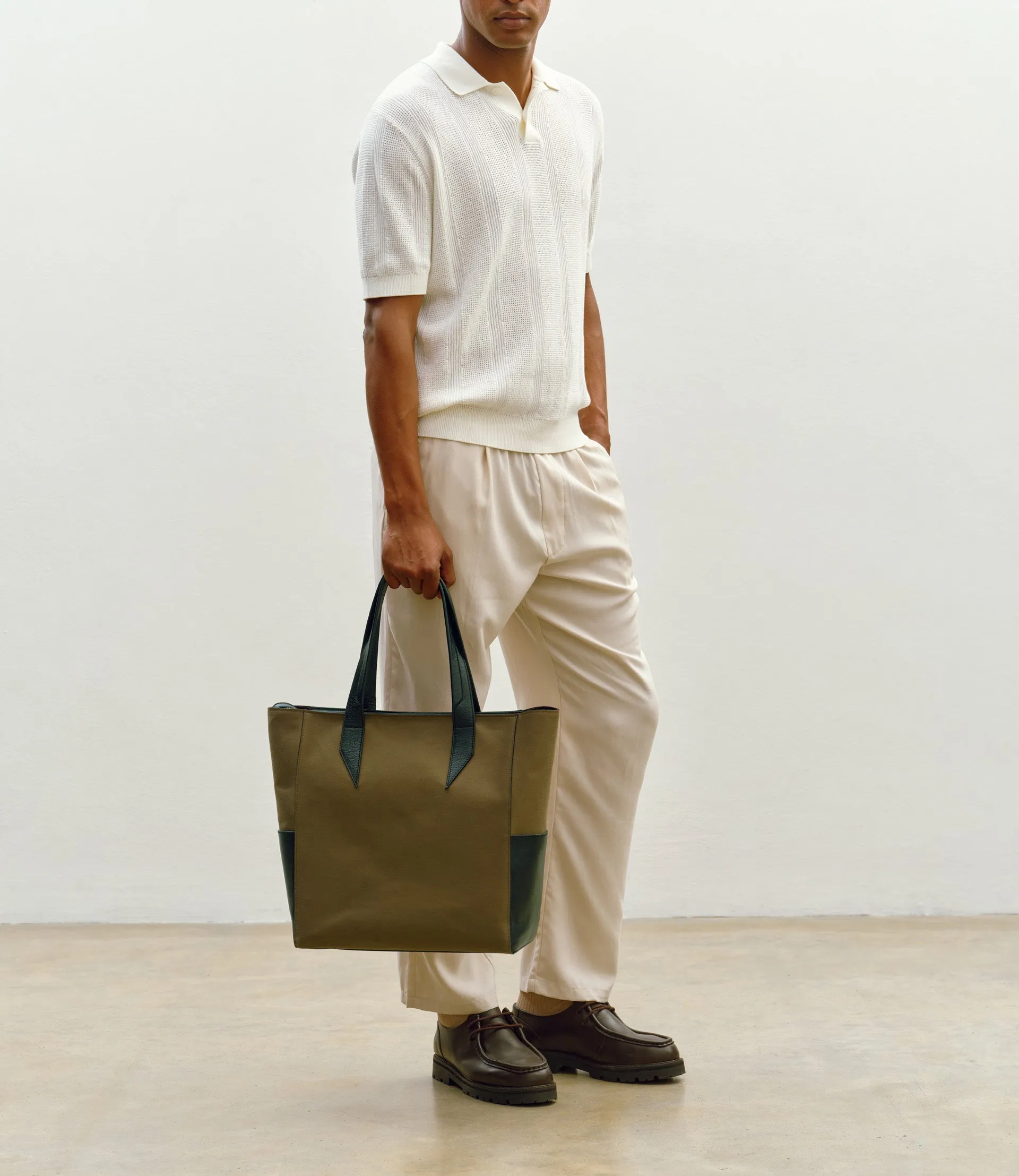 Passerby North-South Military Twill with Elvis Black sold by Metier product image thumbnail 5