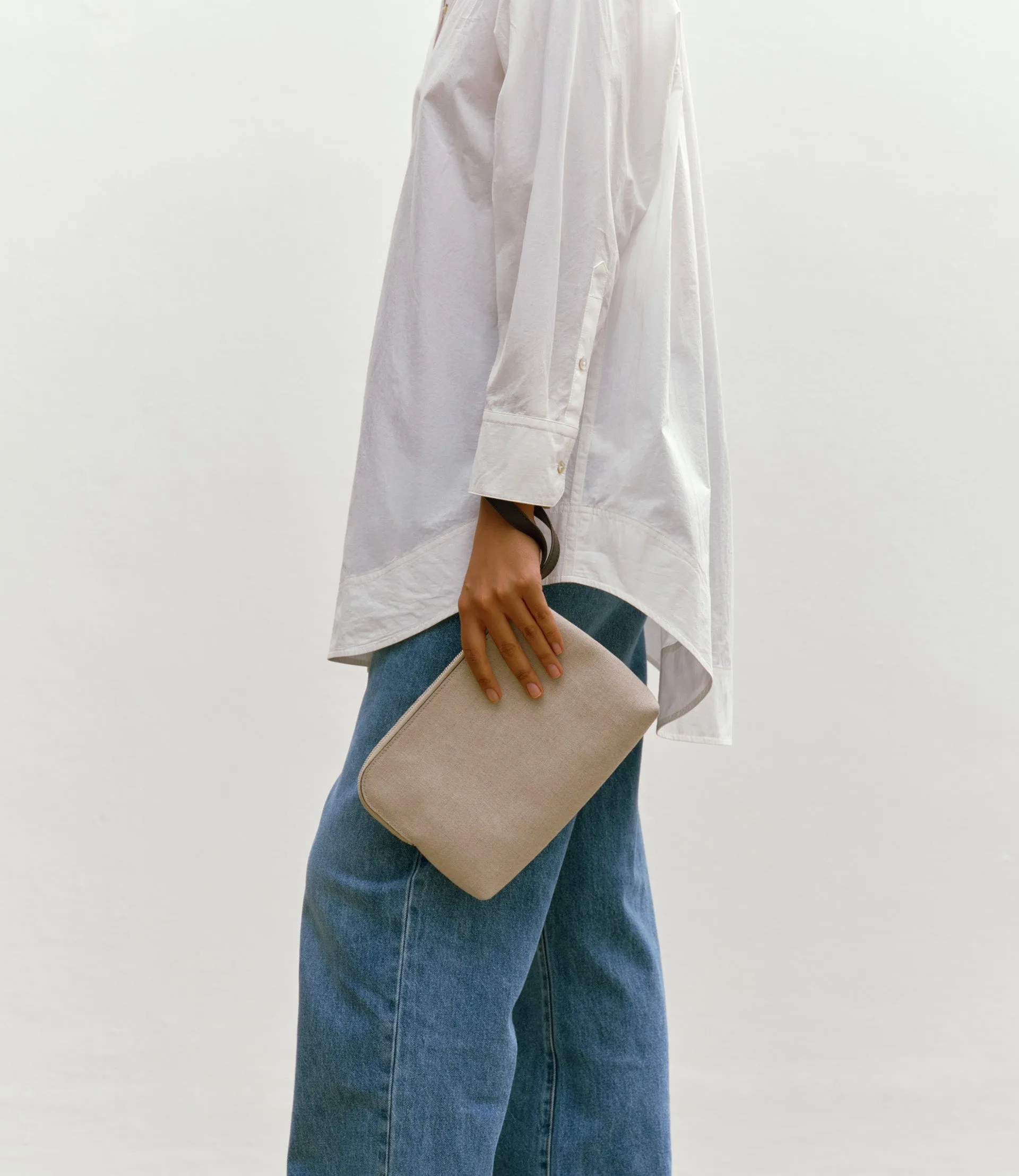 Wristlet Clutch Natural Linen With Elvis Cacao sold by Metier product image thumbnail 2
