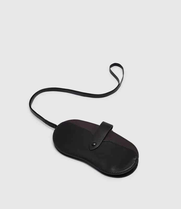 Glasses Case Double With Strap Buttery Nappa Black made by Metier