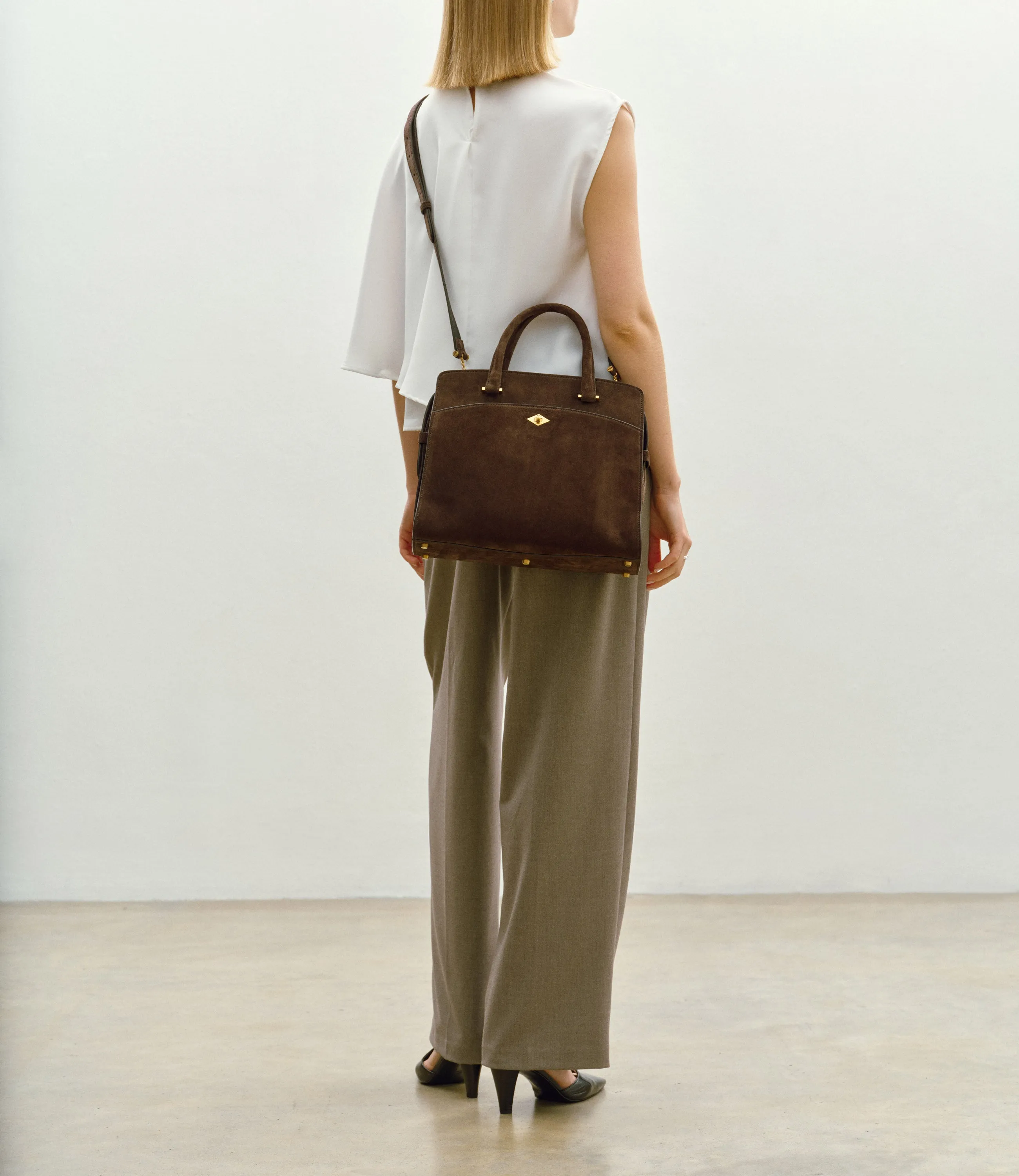 Private Eye Slim Suede Chocolate sold by Metier product image thumbnail 4