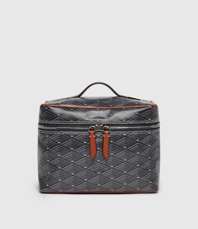 Long Haul Toiletry Bag Signature Canvas Navy made by Metier