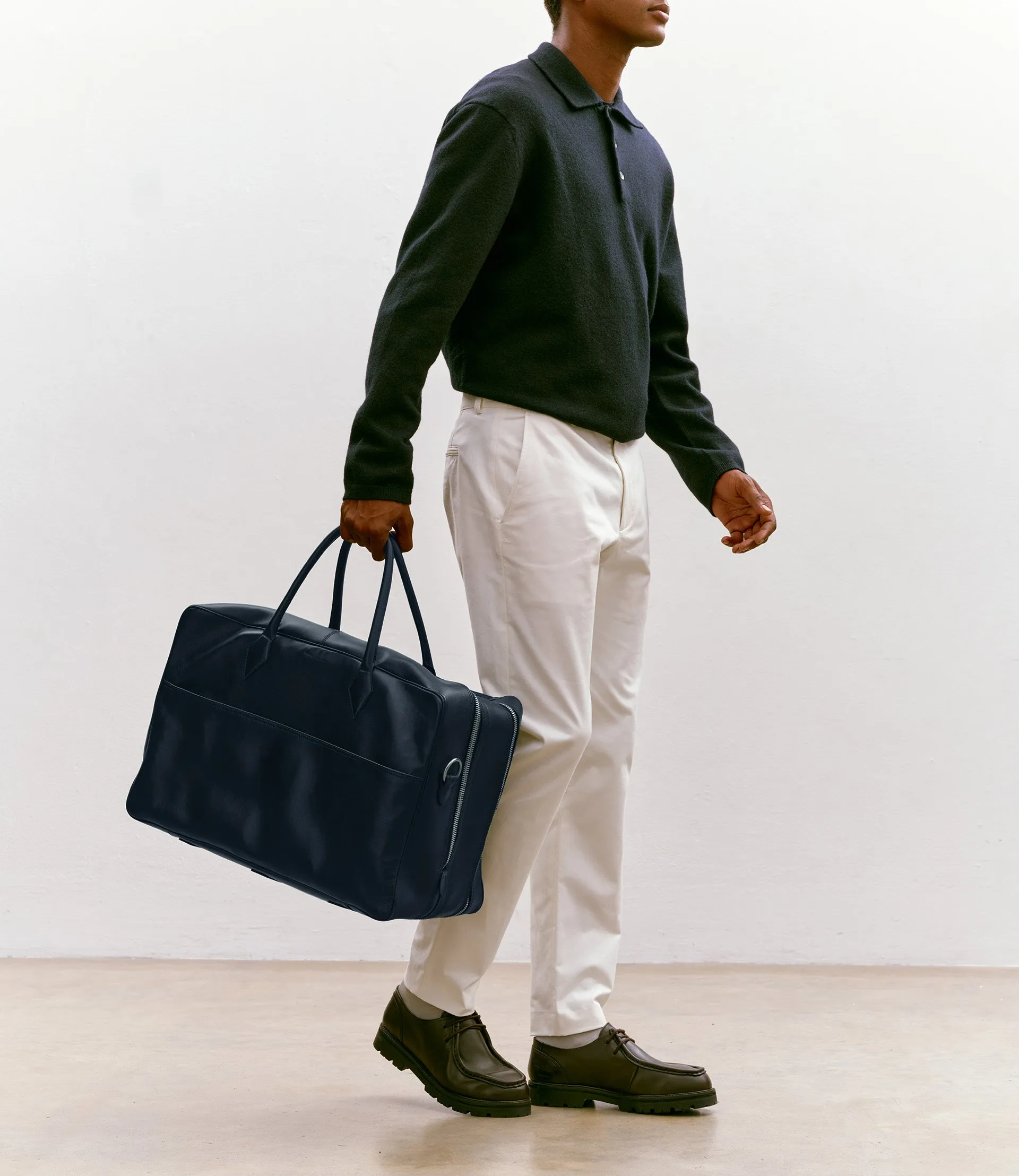Closer Weekend Elvis Deep Navy sold by Metier product image thumbnail 3