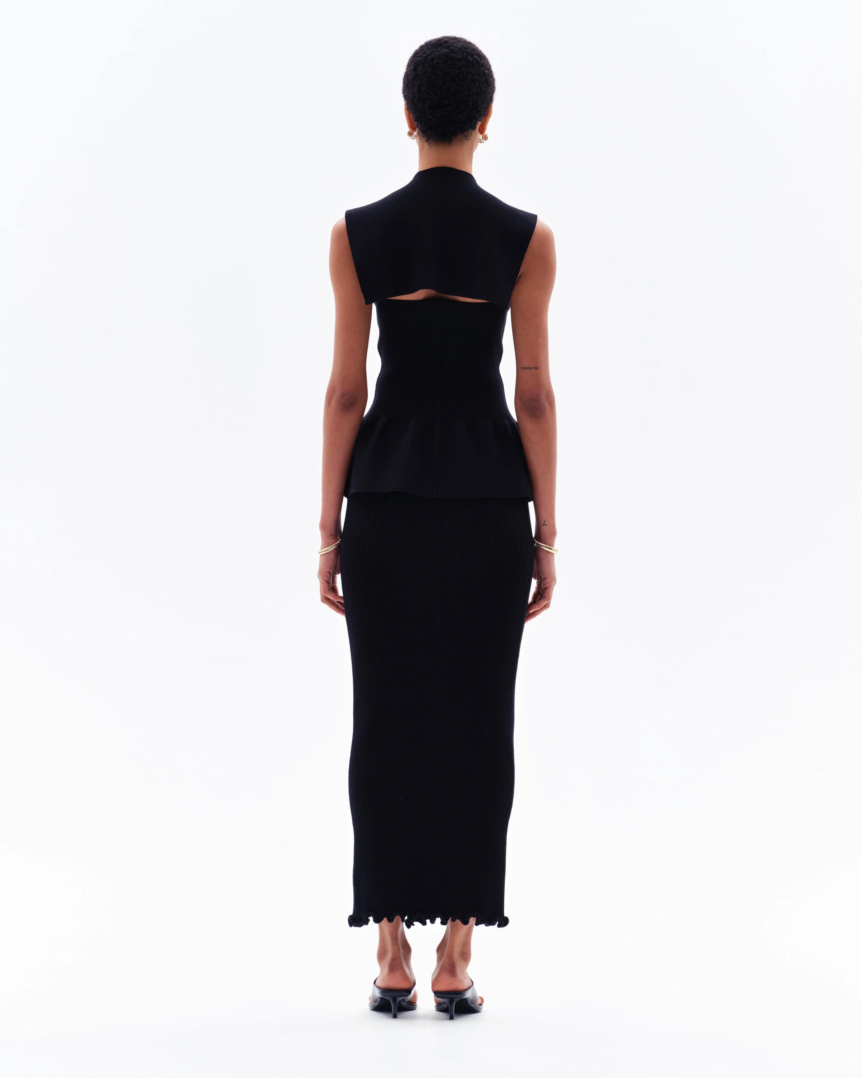 ORIN FLARED SLEEVELESS TOP - BLACK sold by Yuzefi product image thumbnail 4