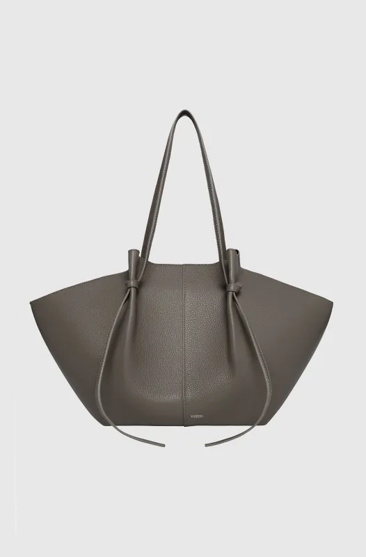 LARGE MOCHI - ZINC PEBBLE GRAINED LEATHER made by Yuzefi