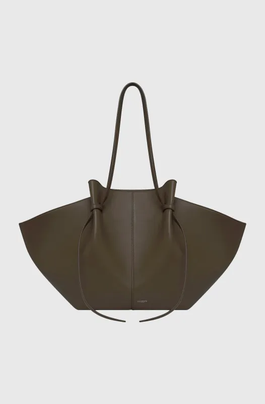 LARGE MOCHI - KHAKI SMOOTH LEATHER made by Yuzefi