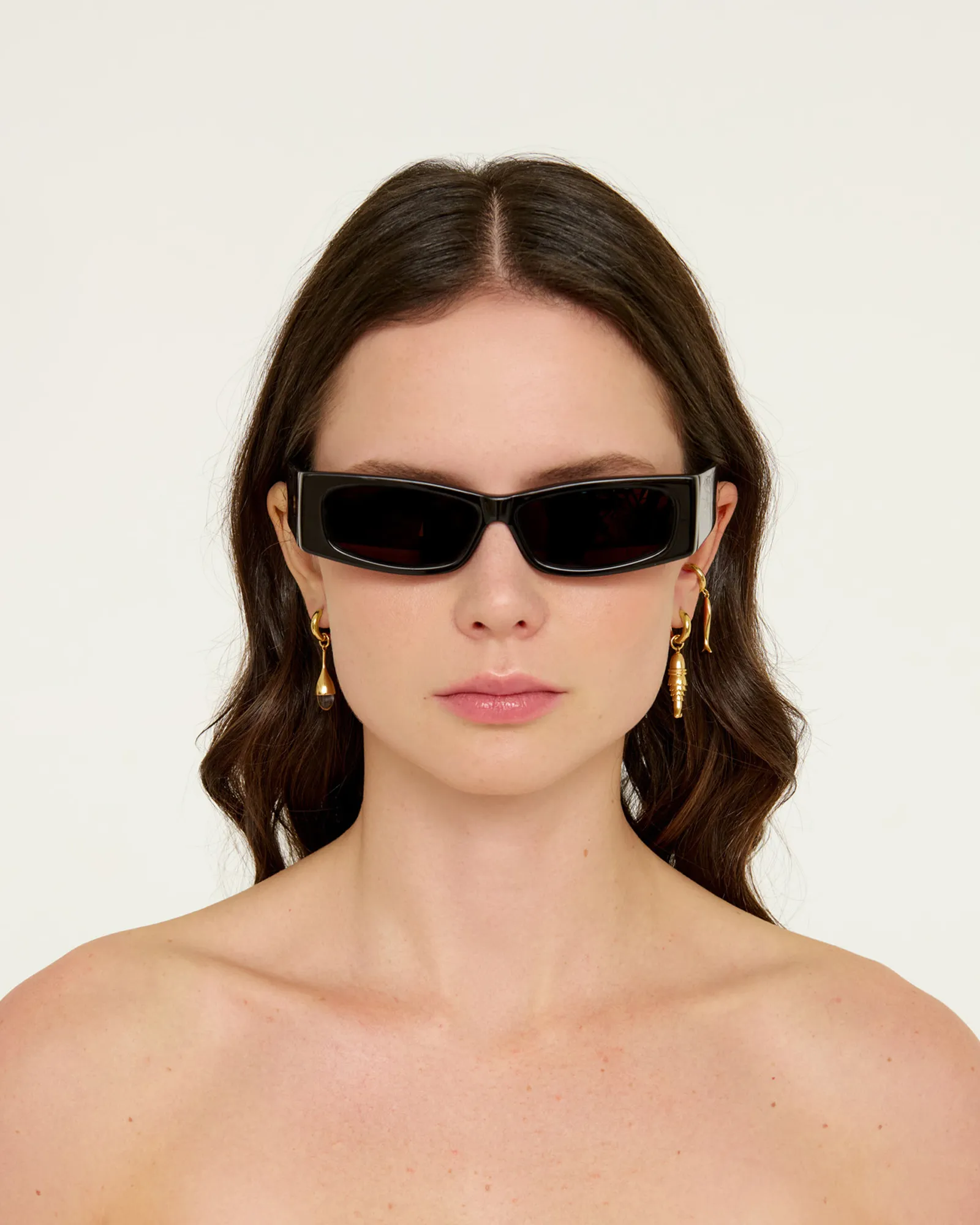 Costa Earrings sold by éliou product image thumbnail 3