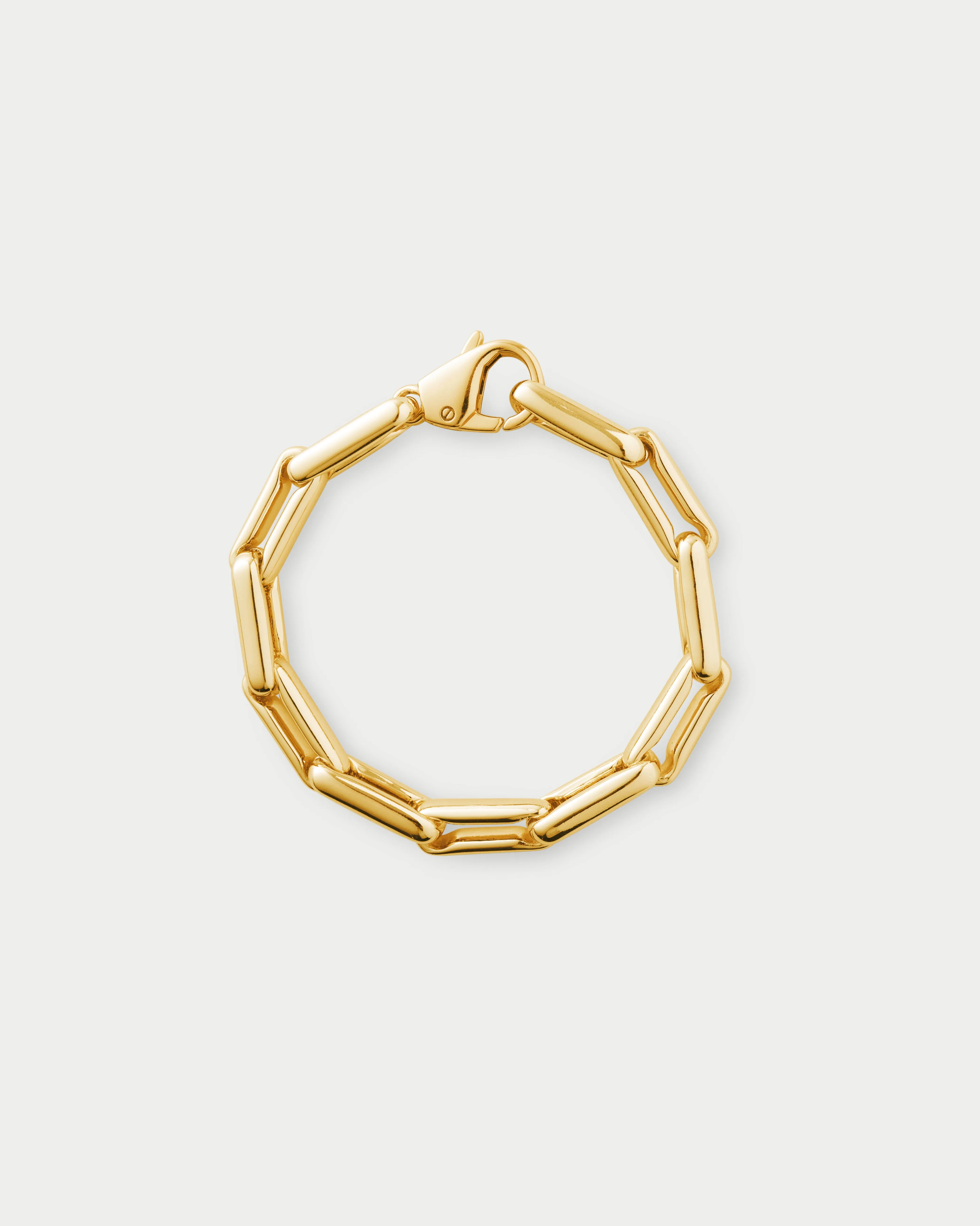 Chloe Bracelet sold by éliou