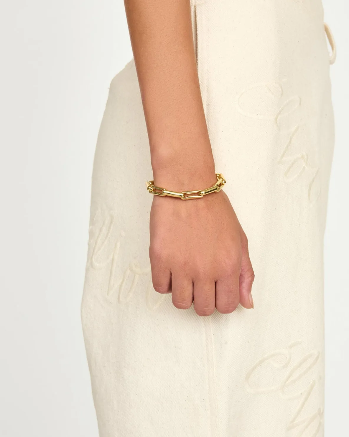 Chloe Bracelet sold by éliou product image thumbnail 2