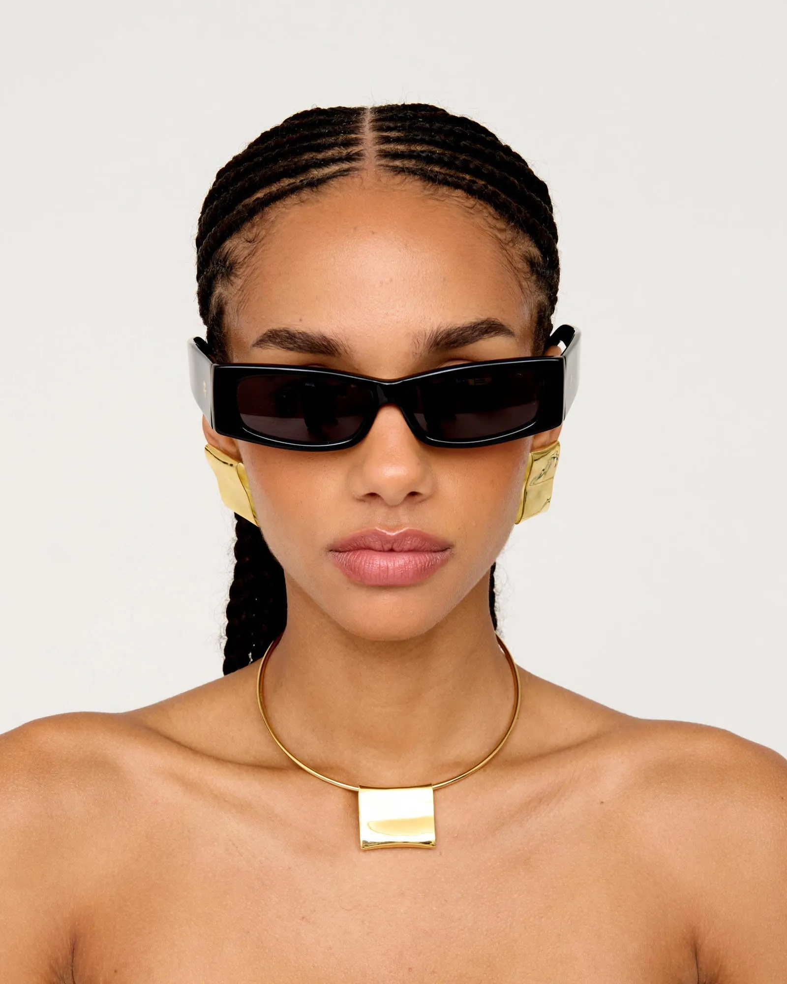 Colbi Earrings sold by éliou product image thumbnail 3