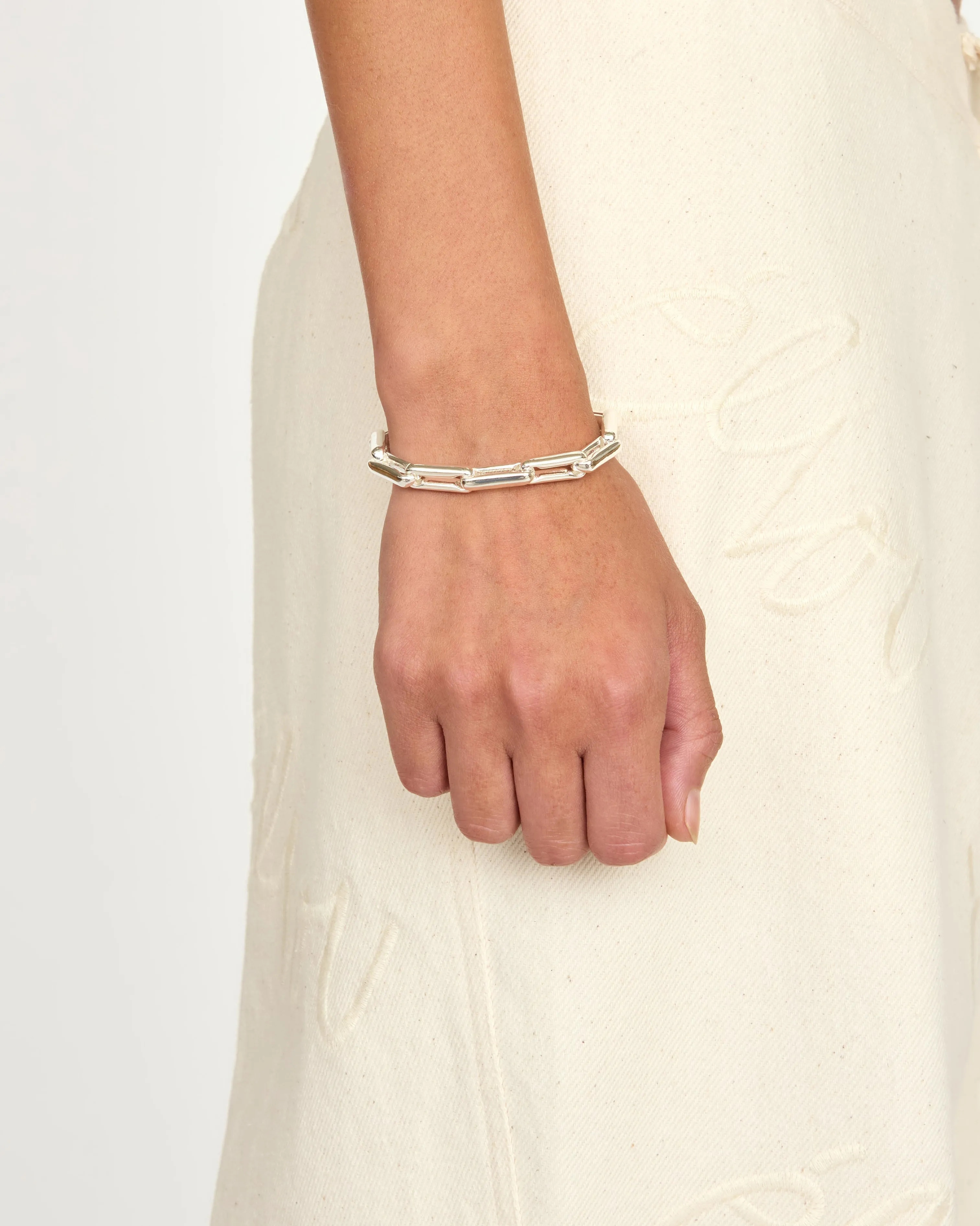 Chloe Bracelet sold by éliou product image thumbnail 3