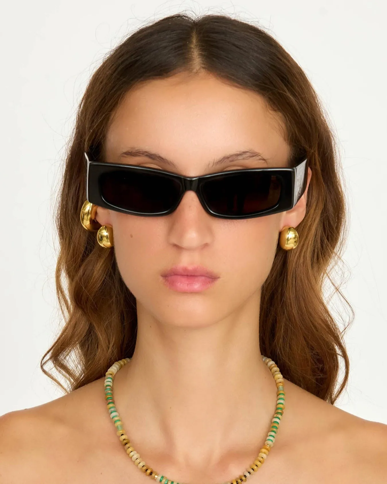 Benjie Earrings sold by éliou product image thumbnail 2