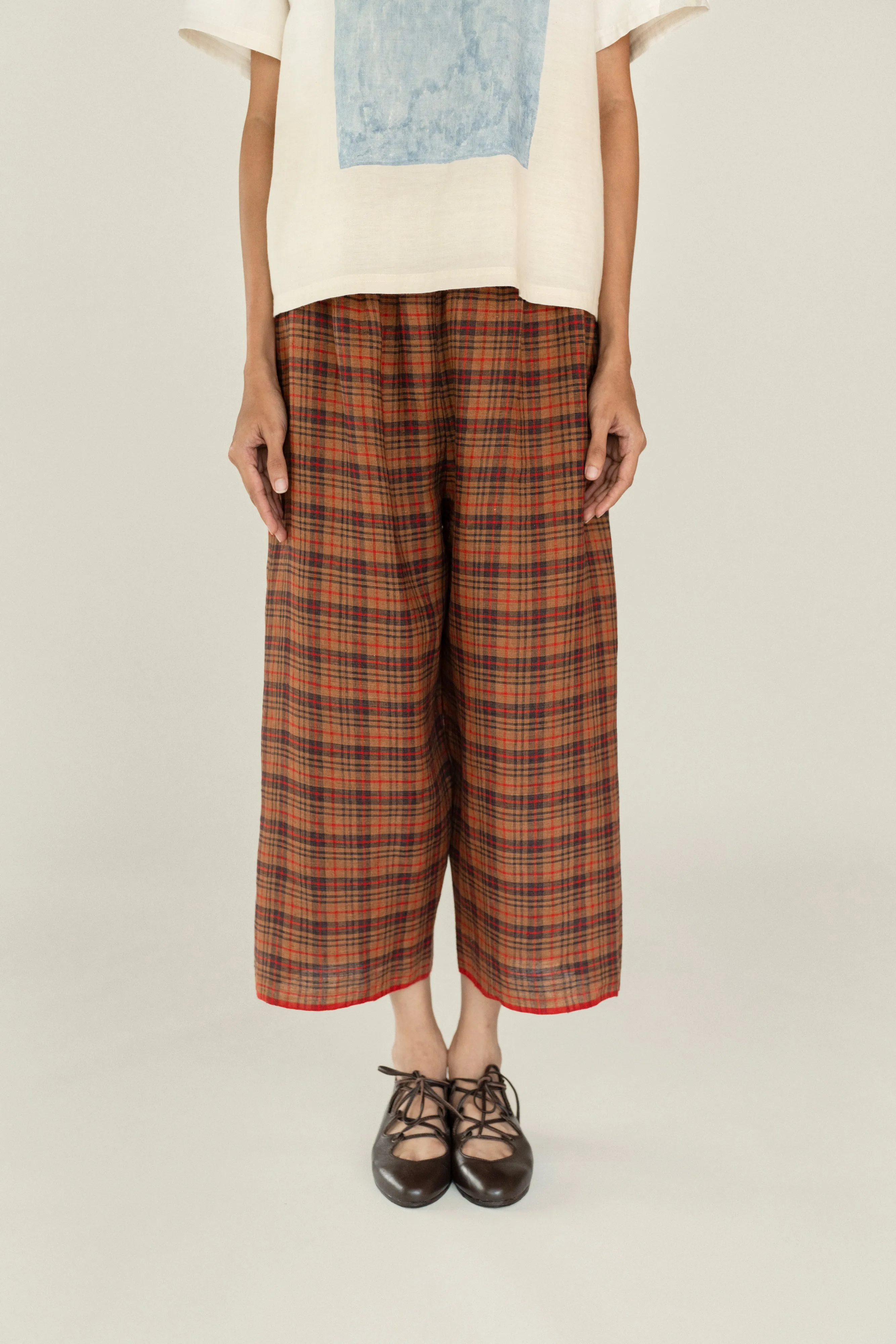 JAMIE - BROWN RED CHECKS sold by Runaway Bicycle product image thumbnail 5