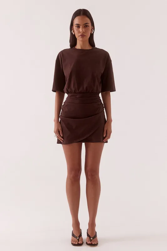 IZEL TEE DRESS - BITTER CHOCOLATE made by SOVERE